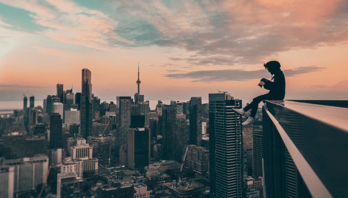6 key factors contributing to urban isolation