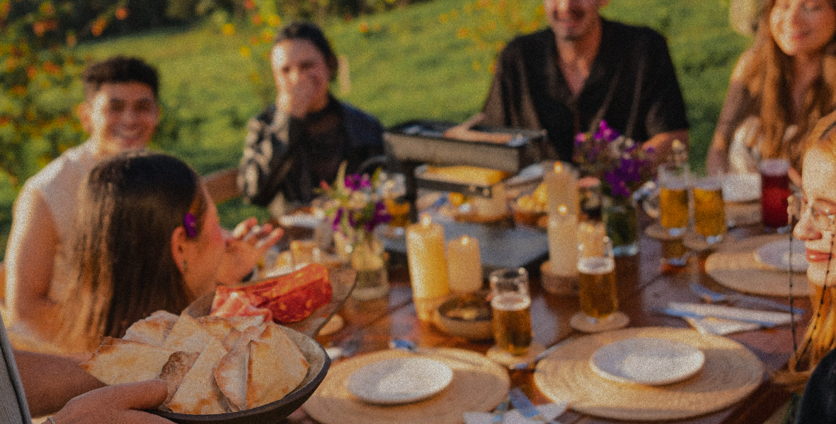 Supper club ideas for hosts: menus, themes, and seating that actually work