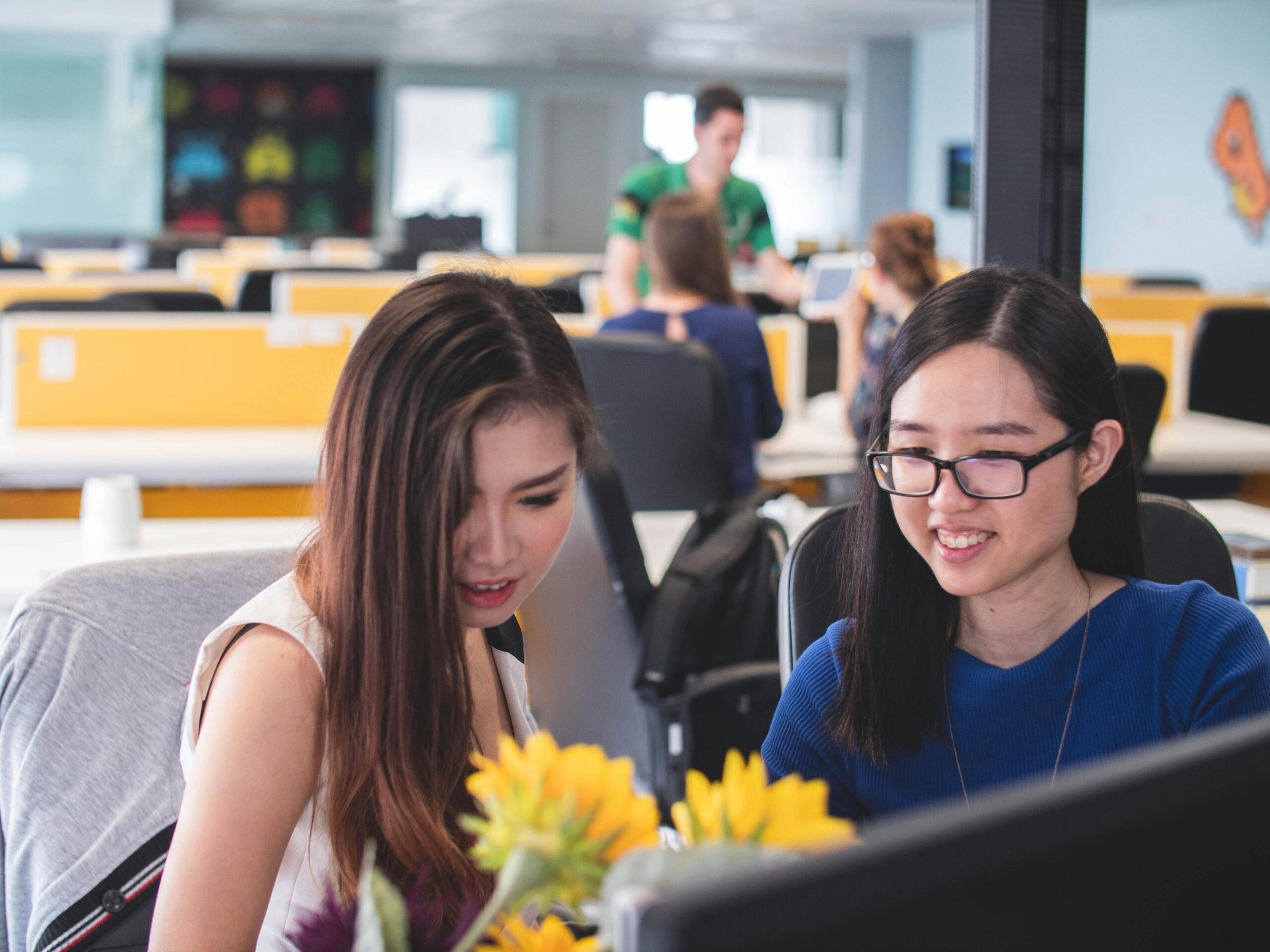 Đánh giá trải nghiệm của bạn và giữ liên lạc